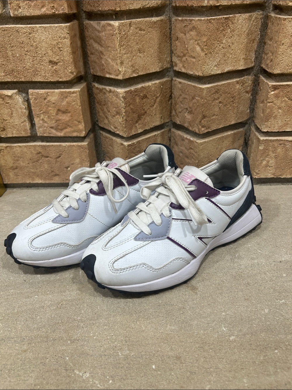 New Balance 327 The Intelligent Choice Women’s Size 7.5